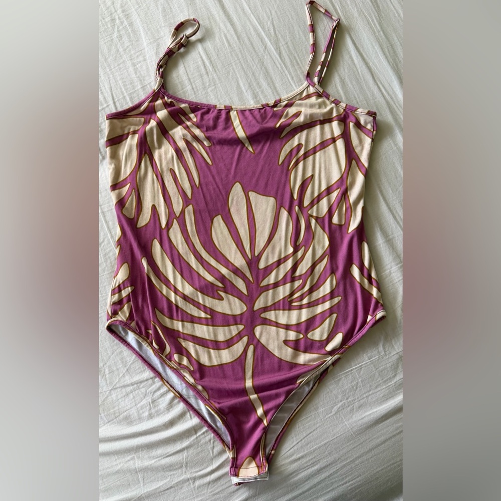 Lexbreezy Monstera Bodysuit